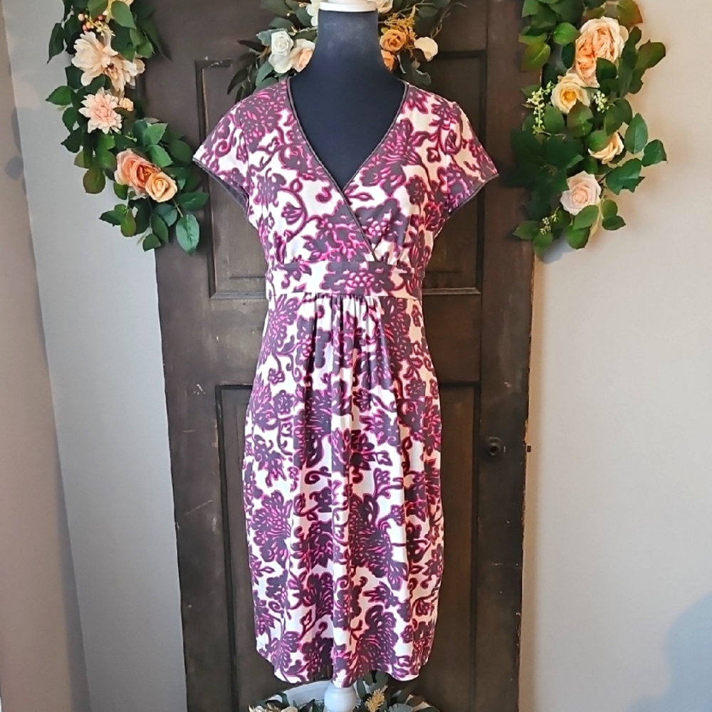 Like New - Boden Floral V-Neck Summer / Beach Dress - Sz US 6R (UK 10R)